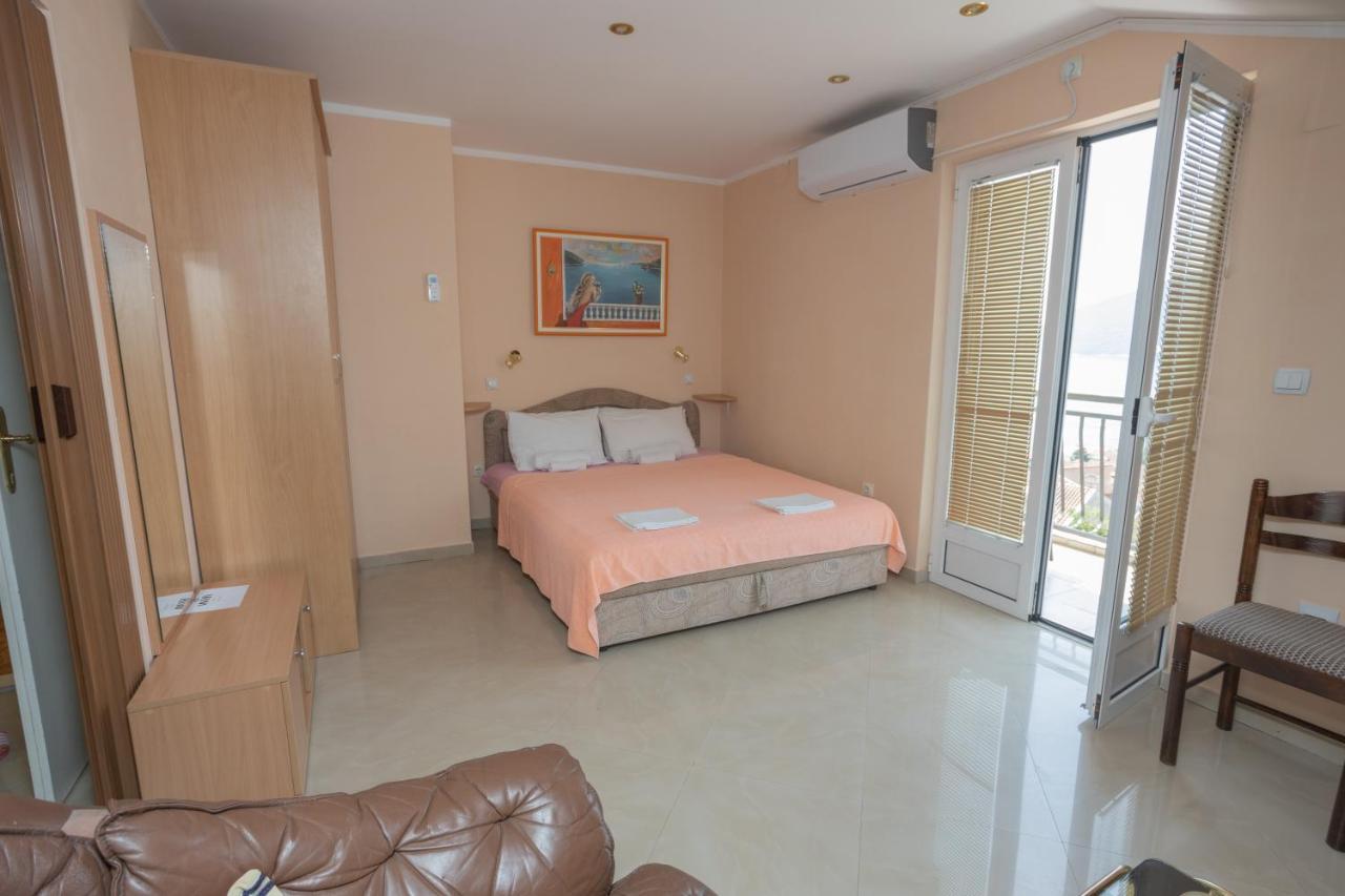 Adriana Apartments 헤르섹 외부 사진