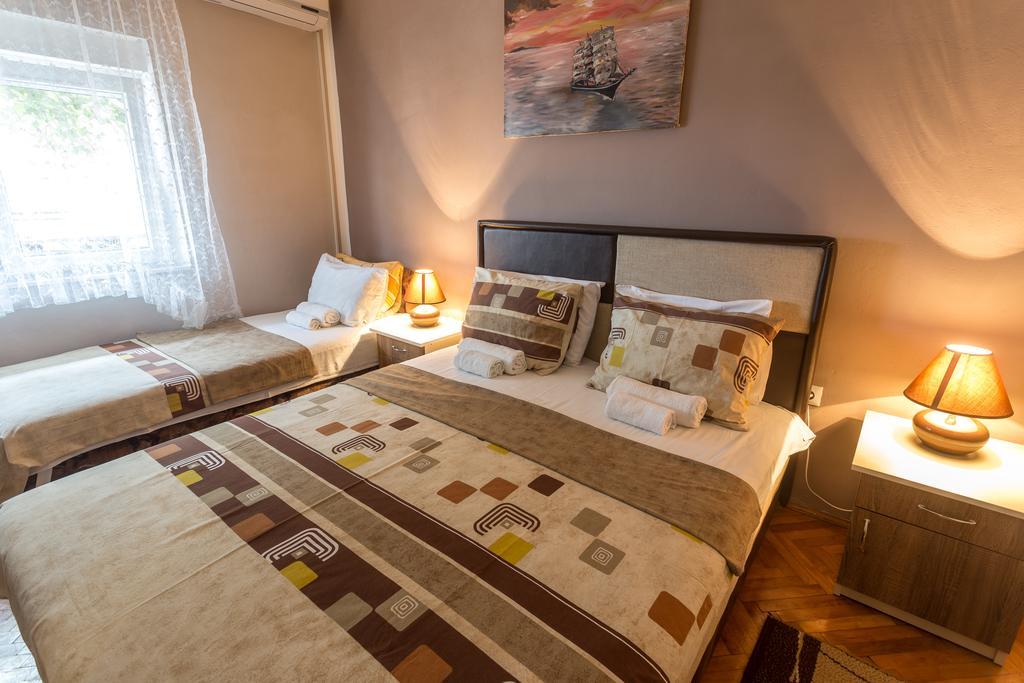 Adriana Apartments 헤르섹 외부 사진